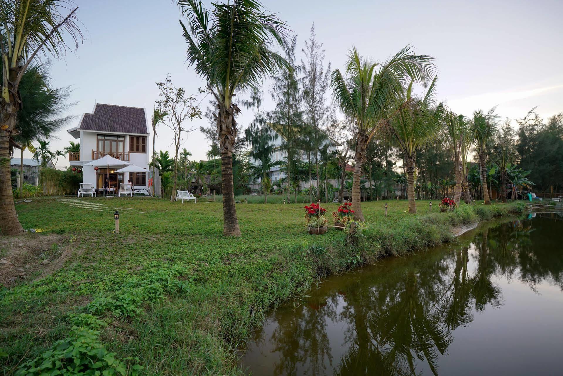 T Villa Hoi An Bagian luar foto