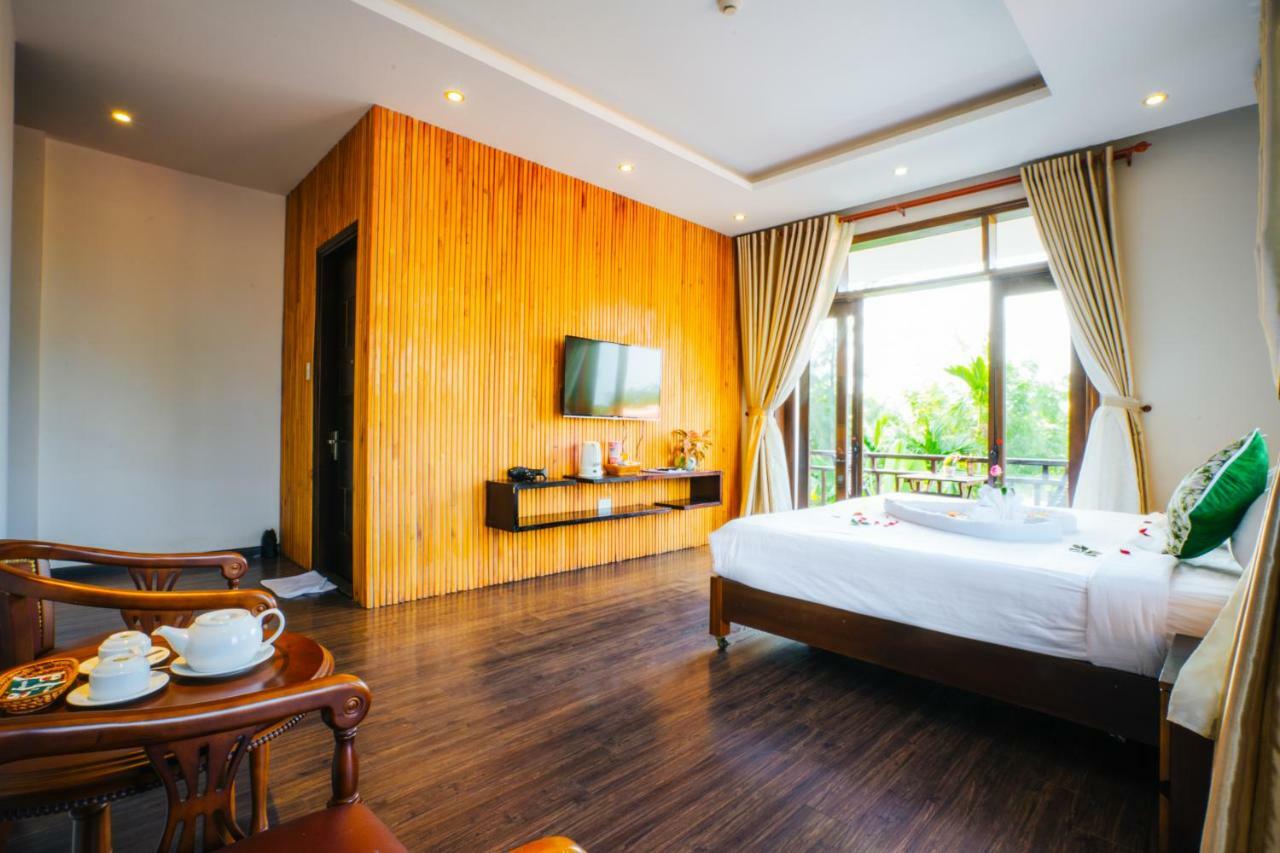 T Villa Hoi An Bagian luar foto